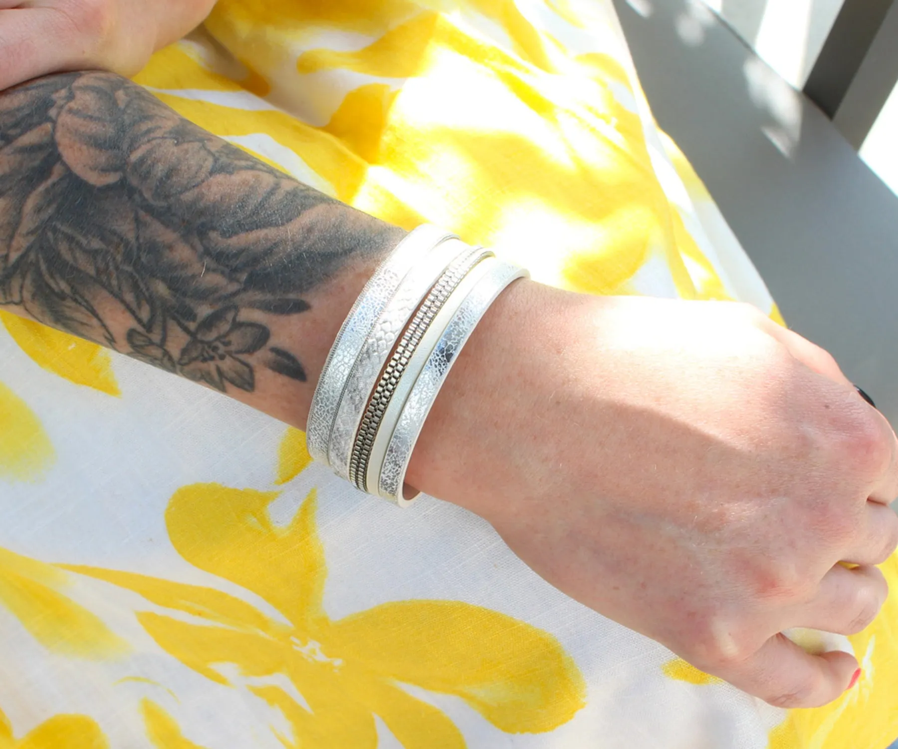 Casual Chains Matte White Bracelet
