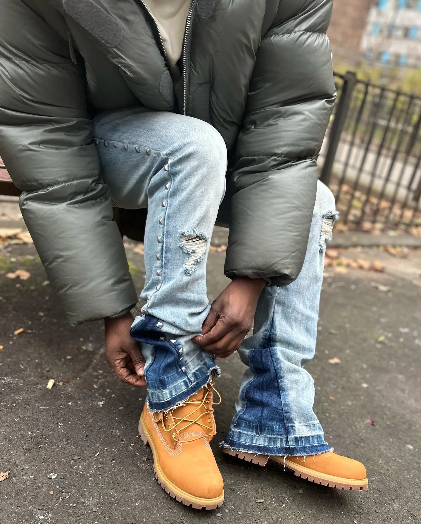 DENIM FLARE JEANS